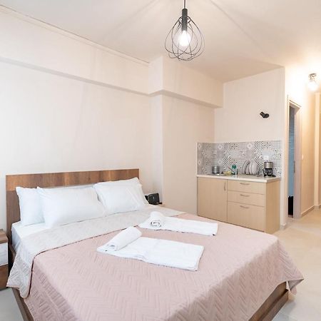 Monastiraki Metro St Studio For 2 Persons Atenas Exterior foto
